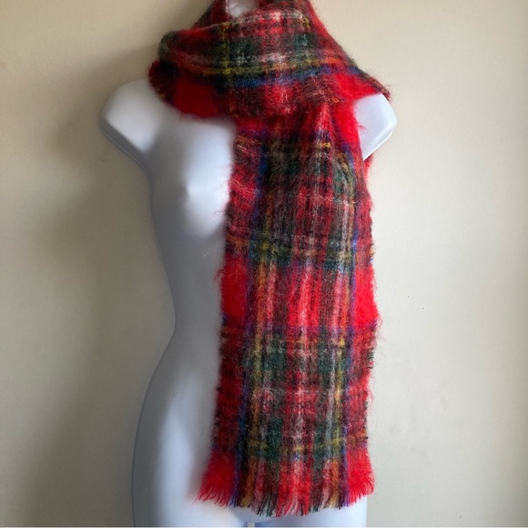 Vintage Edinburgh Old Town Weaving Co Mohair & Wool Red Plaid Royal Tartan Scarf - Picture 4 of 13